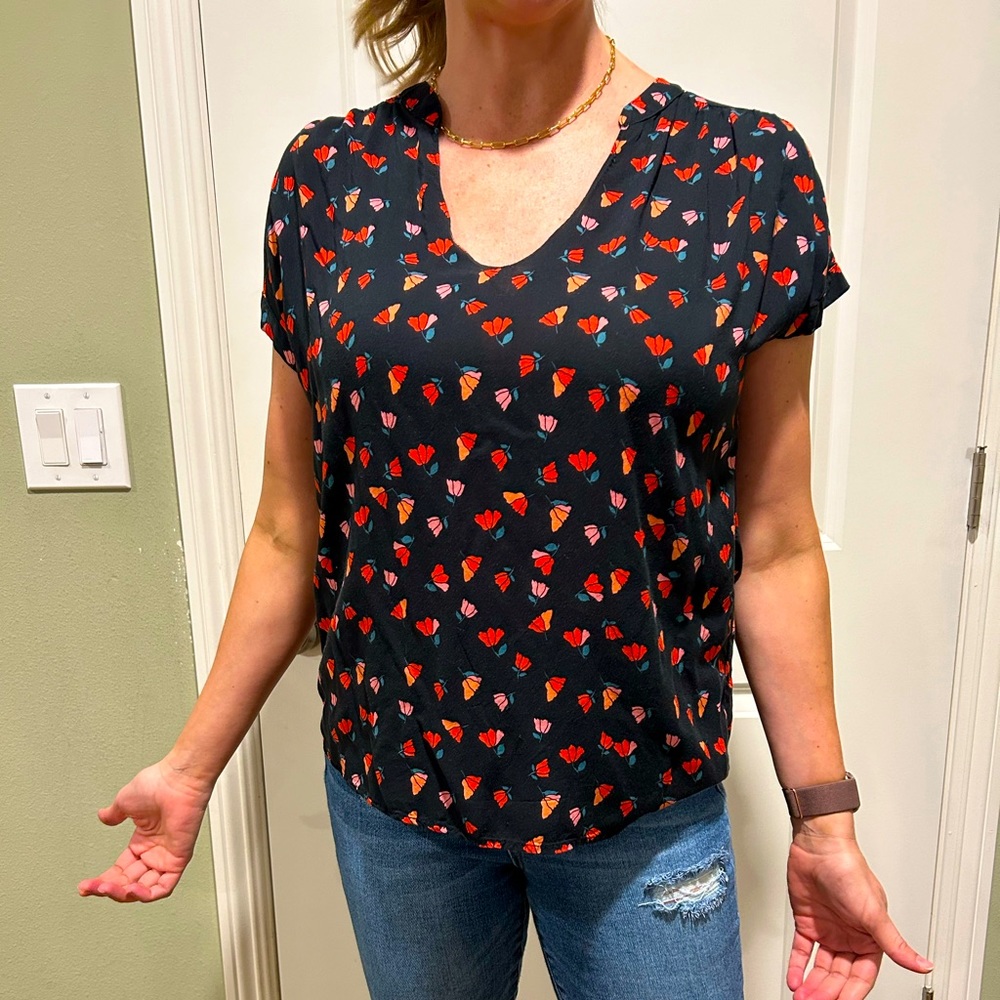 Velvet by Graham and Spenser floral top